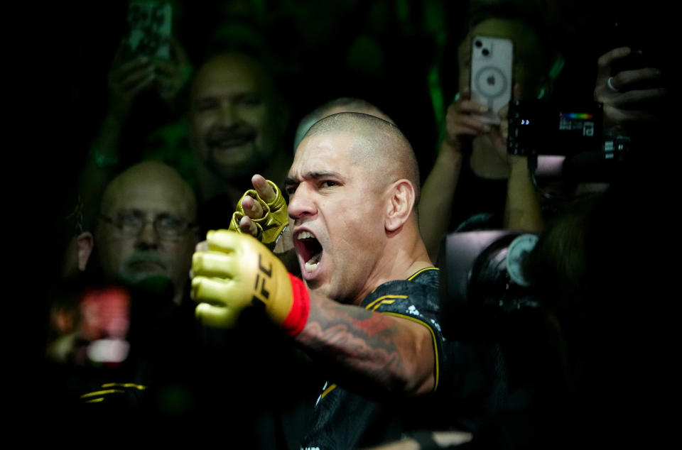 Oct 5, 2024; Salt Lake City, Utah, USA; Alex Pereira (red gloves) before a light heavyweight title bout against Khalil Rountree Jr. (not pictured) during UFC 307 at Delta Center. Mandatory Credit: Stephen R. Sylvanie-Imagn Images