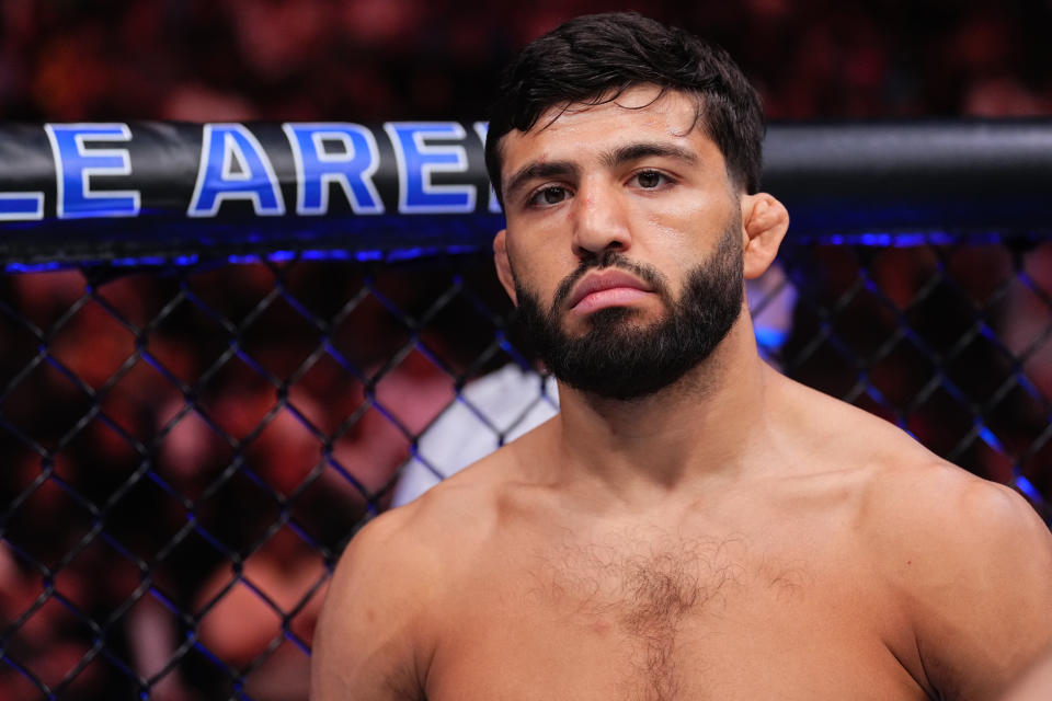 LAS VEGAS, NEVADA - APRIL 13: Arman Tsarukyan of Georgia prepares to fight in a lightweight fight during the UFC 300 event at T-Mobile Arena on April 13, 2024 in Las Vegas, Nevada.  (Photo by Jeff Bottari/Zuffa LLC via Getty Images)