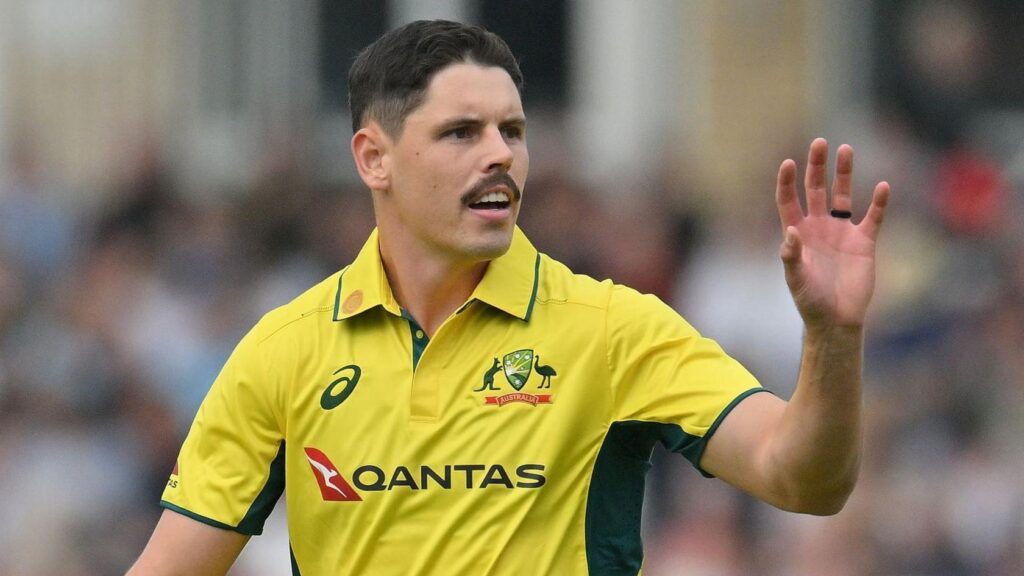 Rex Features1 hour agoWorcestershire have re-signed Australia pace bowler Ben Dwarshuis