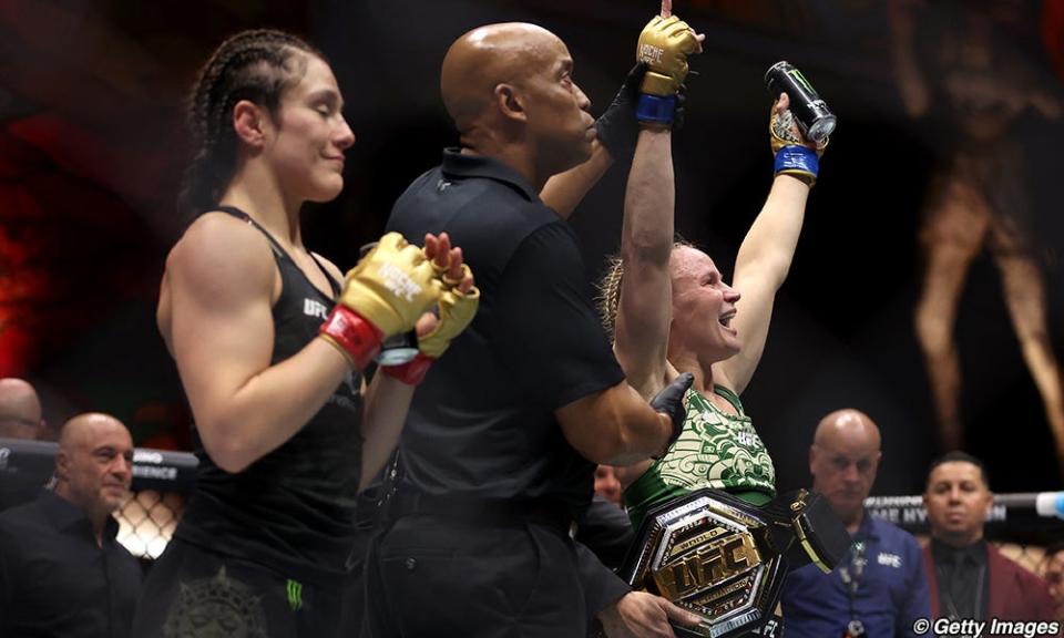 LAS VEGAS, NEVADA - SEPTEMBER 14: Valentina Shevchenko of Kyrgyzstan (R) reacts after defeating Alexa Grasso of Mexico (L) to win the Women's Flyweight title during UFC 306: Riyadh Season Noche at Sphere on September 14, 2024 in Las Vegas, Nevada. (Photo by Christian Petersen/Getty Images)