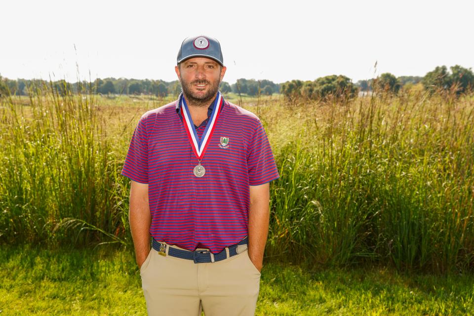 Jimmy Ellis is awarded medalist honors during the round of 64 of the 2024 U.S. Amateur at Hazeltine National Golf Club in Chaska, Minn. on Wednesday, Aug. 14, 2024. (Chris Keane/USGA)