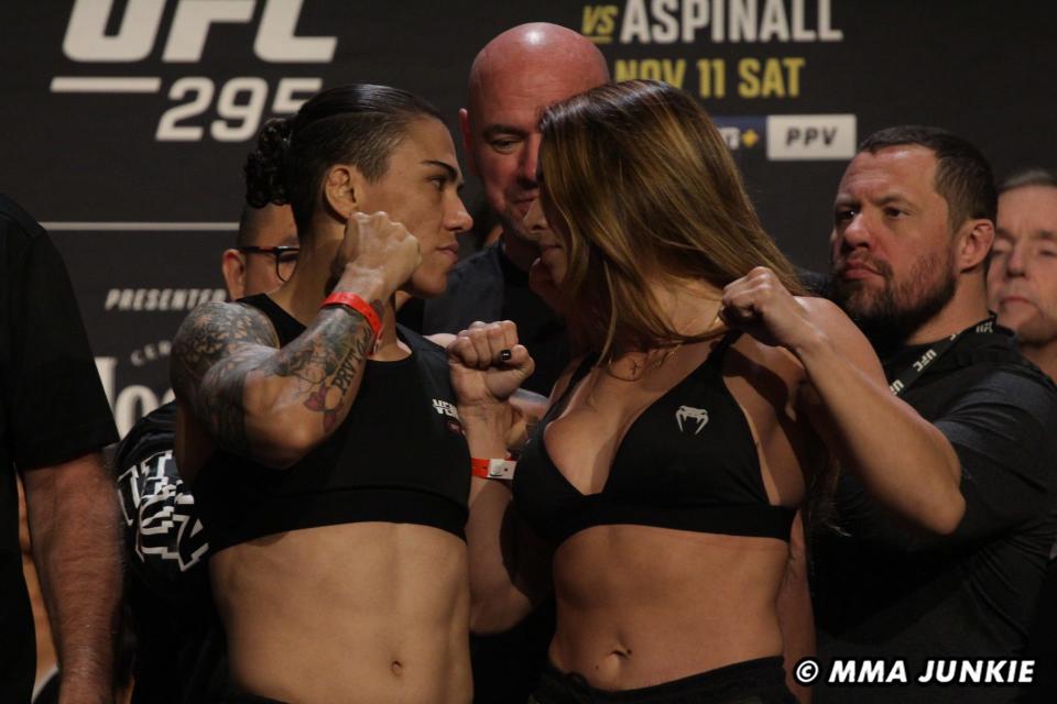 Jessica Andrade vs. Mackenzie Dern UFC 295 ceremonial weigh-ins faceoff