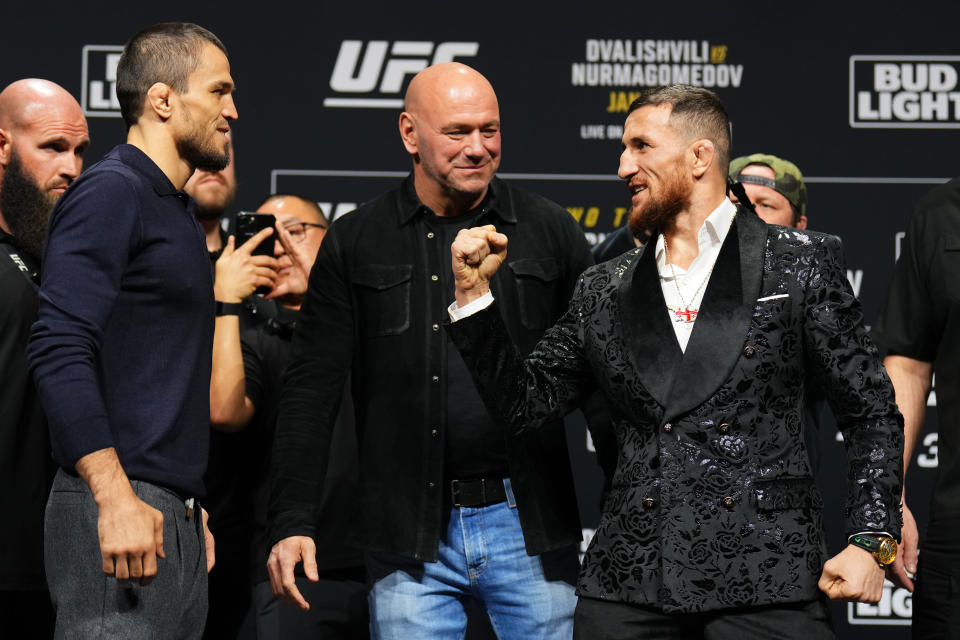 INGLEWOOD, CALIFORNIA - JANUARY 16: (L-R) Opponents Umar Nurmagomedov of Russia and Merab Dvalishvili of Georgia face off during the UFC 311 press conference at Intuit Dome on January 16, 2025 in Inglewood, California.  (Photo by Cooper Neill/Zuffa LLC)