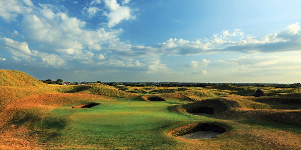 Royal St. George's in England (Getty Images)