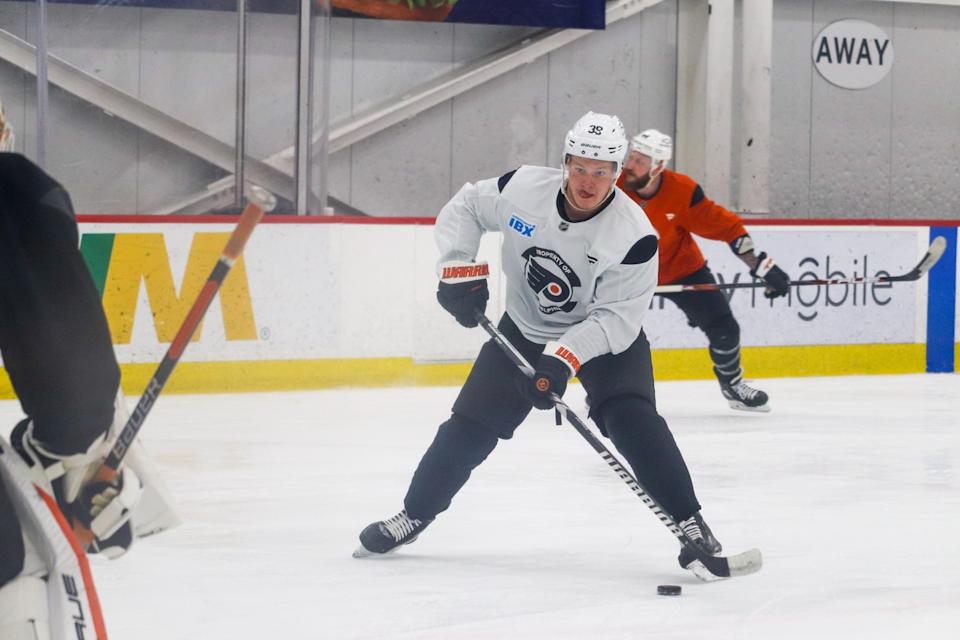 Philadelphia Flyers winger Matvei Michkov (39) practices shooting during practice on Feb. 26, 2025. (Megan DeRuchie-The Hockey News)