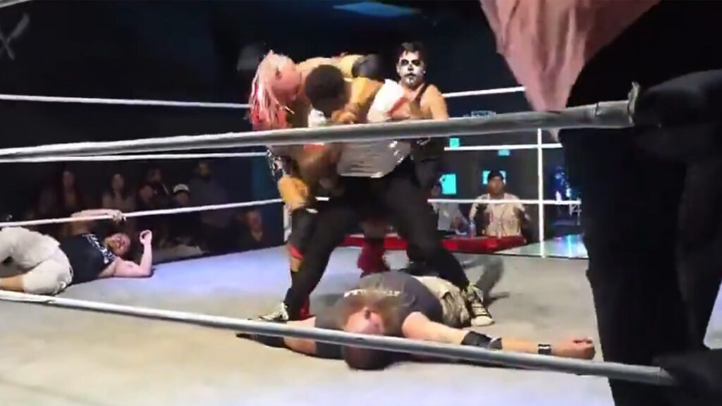 MMA JunkieSyko Stu thought Raja Jackson was a wrestler, and was setting up a story line. He apologised and they ...
