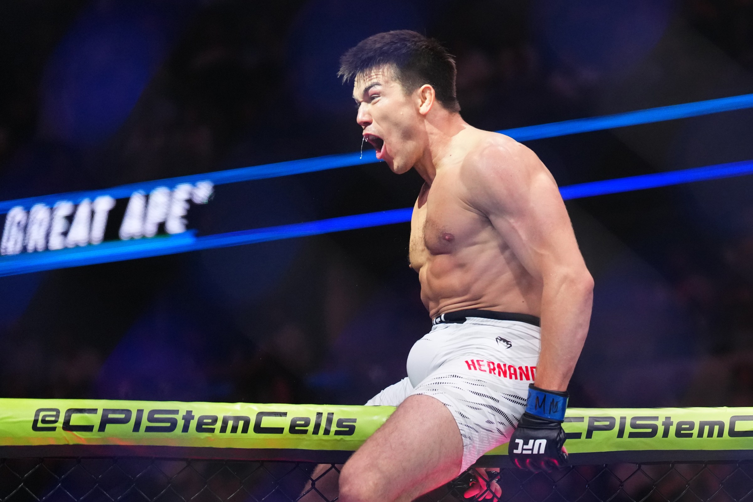 The Great Ape gets a quick turnaround at Noche UFC.
