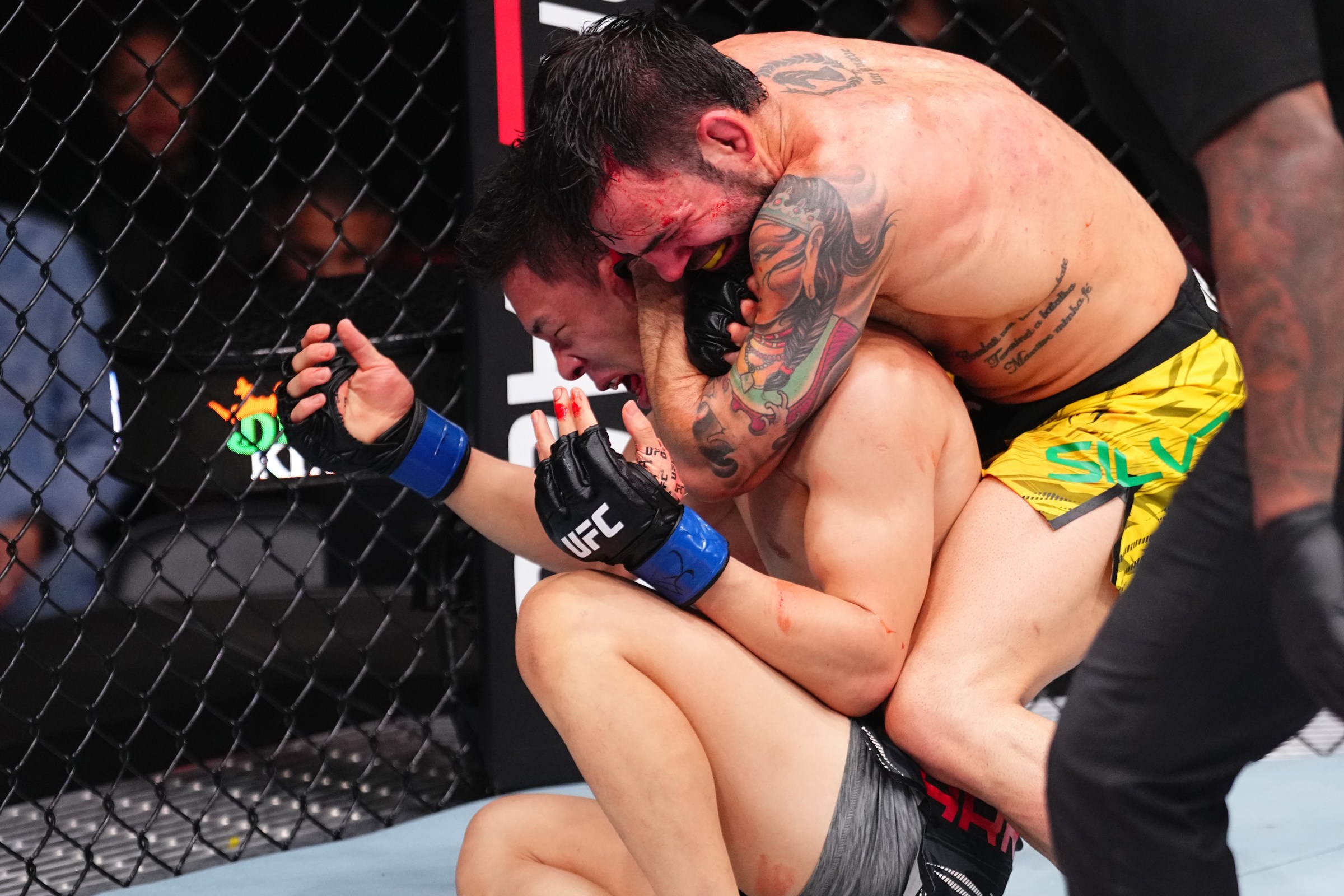 VANCOUVER, BRITISH COLUMBIA - OCTOBER 18: Bruno Silva of Brazil secures a rear choke submission against HyunSung Park of South Korea in a flyweight fight during the UFC Fight Night event at Rogers Arena on October 18, 2025 in Vancouver, British Columbia. (Photo by Jeff Bottari/Zuffa LLC)
