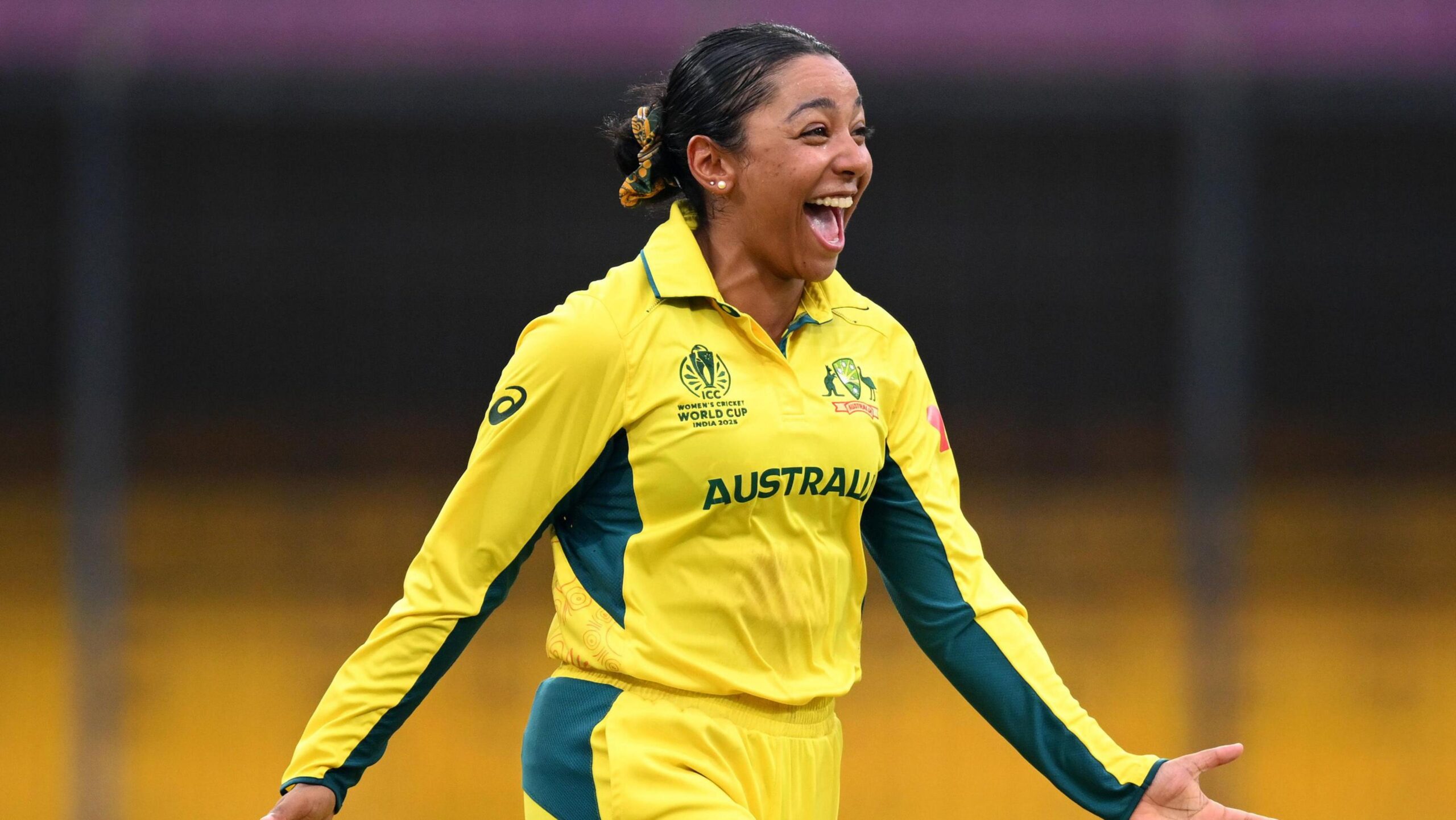 Alana King celebrates a wicket