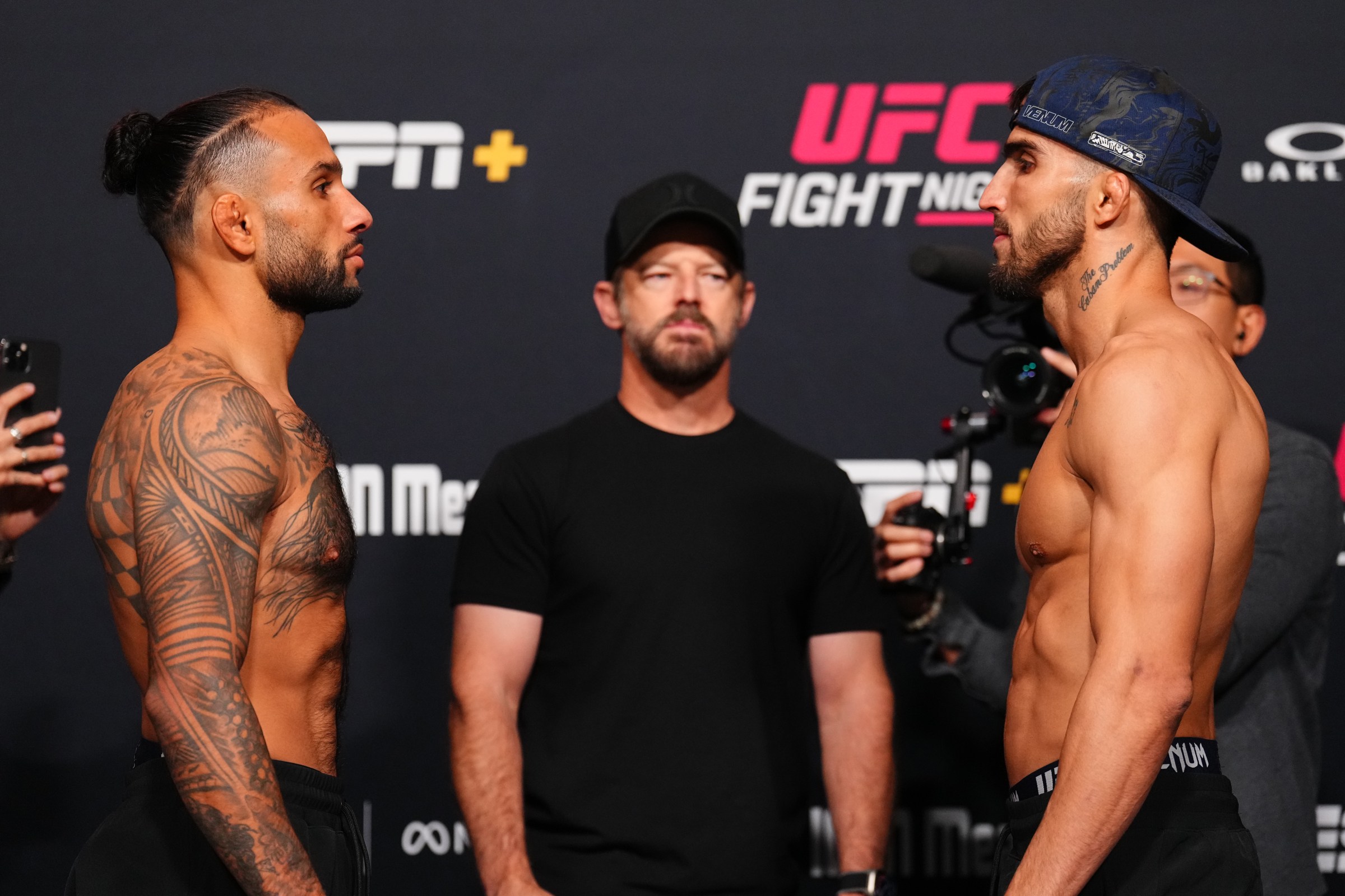 LAS VEGAS, NEVADA - OCTOBER 31: (L-R) Opponents Isaac Dulgarian and Yadier del Valle of Cuba face off during the UFC Fight Night weigh-in at UFC APEX on October 31, 2025 in Las Vegas, Nevada. (Photo by Chris Unger/Zuffa LLC)